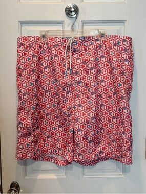 Tommy Bahama Swim Trunks Mens XXL Lined Pockets Shorts Geometric Pattern